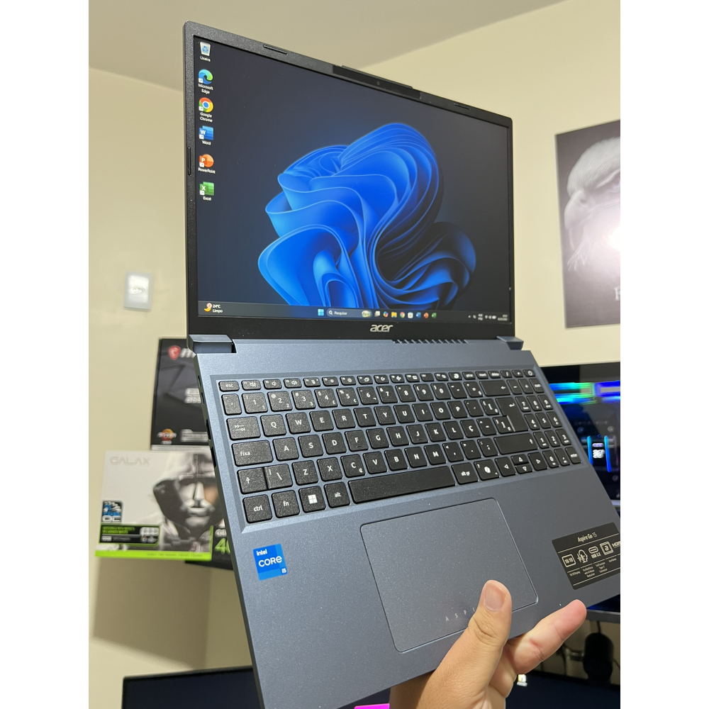 Notebook Acer Aspire GO 15, Intel Core i5-1334U, 8GB RAM, 256GB SSD, 15" WUXGA IPS, AG15-51P-55LL