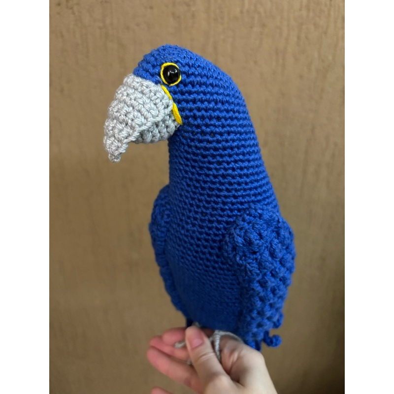Arara em Crochê Amigurumi Pelúcia Ave Pássaro Artesanal Passarinho Feito a Mão