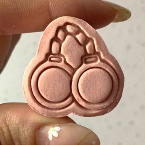 Ejetor Algema para Doces e Brigadeiros | Molde Decorativo Tema Policial para Confeitaria