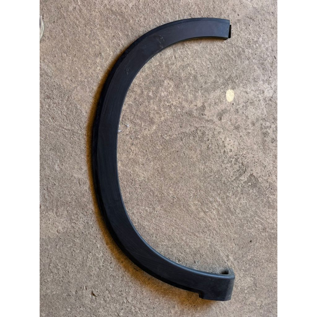 Moldura Paralama Dianteiro LD Honda HRV Usado