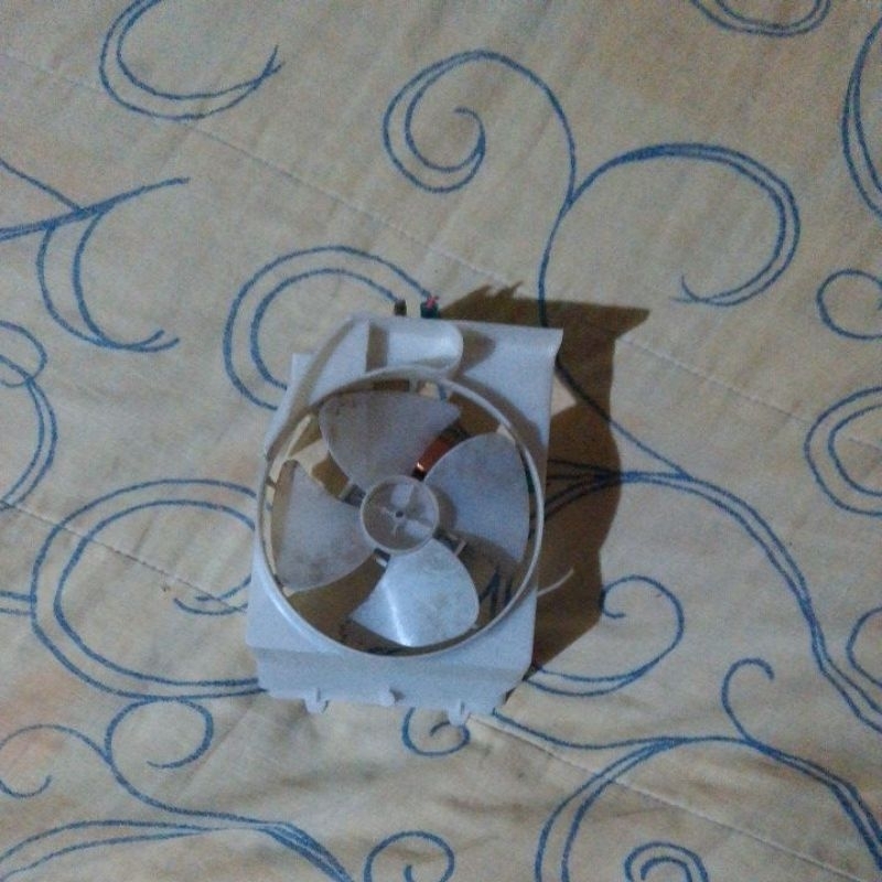 Ventilador completo microondas Electrolux Midea ( PMEG34 MEF41 MTA42 )220V (Usado