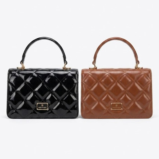 Bolsa Feminina Matelassê Verniz Quadrada Com Alça Removível E Carteira Kit Completo
