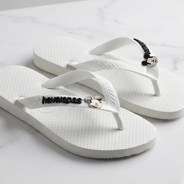 Chinelo Havaianas Customizado Plaquinha Mickey Feminino Sandália Branca Personalizada Luxo Tendência