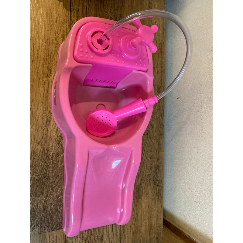 Lavatório De Boneca Salão De Beleza Rosa - Sai Água De Verdade (Usado)