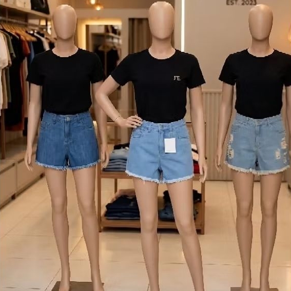 Short jeans básico ou destroyed? Qual seu favorito? ✨