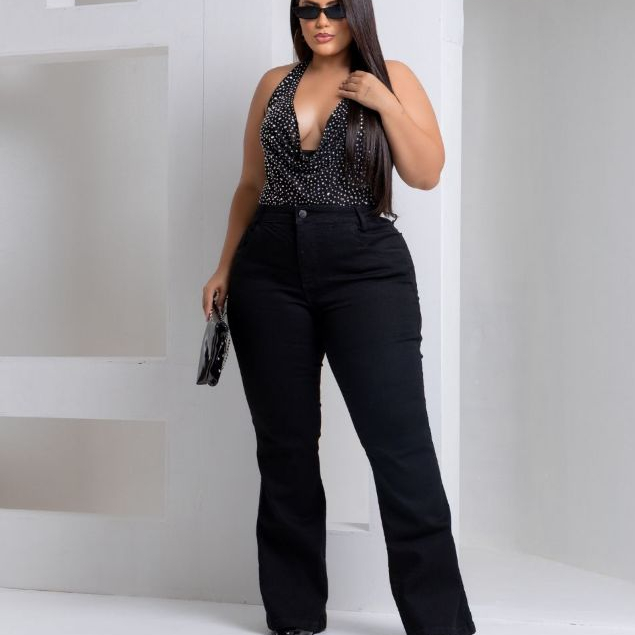 Calça Flare Jeans Plus Size Feminina Preta Boca de Sino