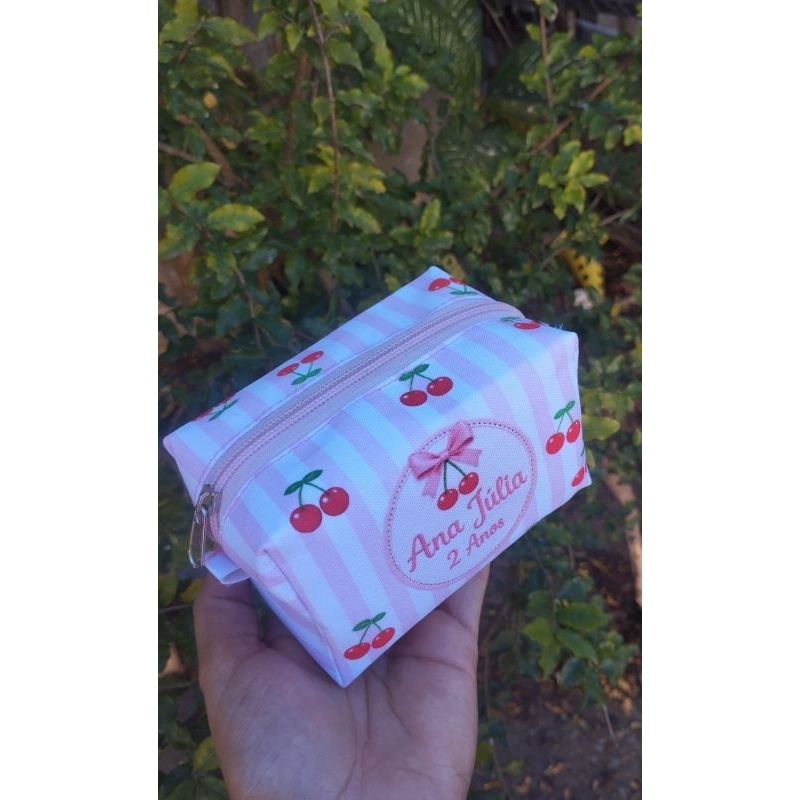 kit Bolsinha Nécessaire Personalizada Lembrancinhas Aniversário  Box P Cereja