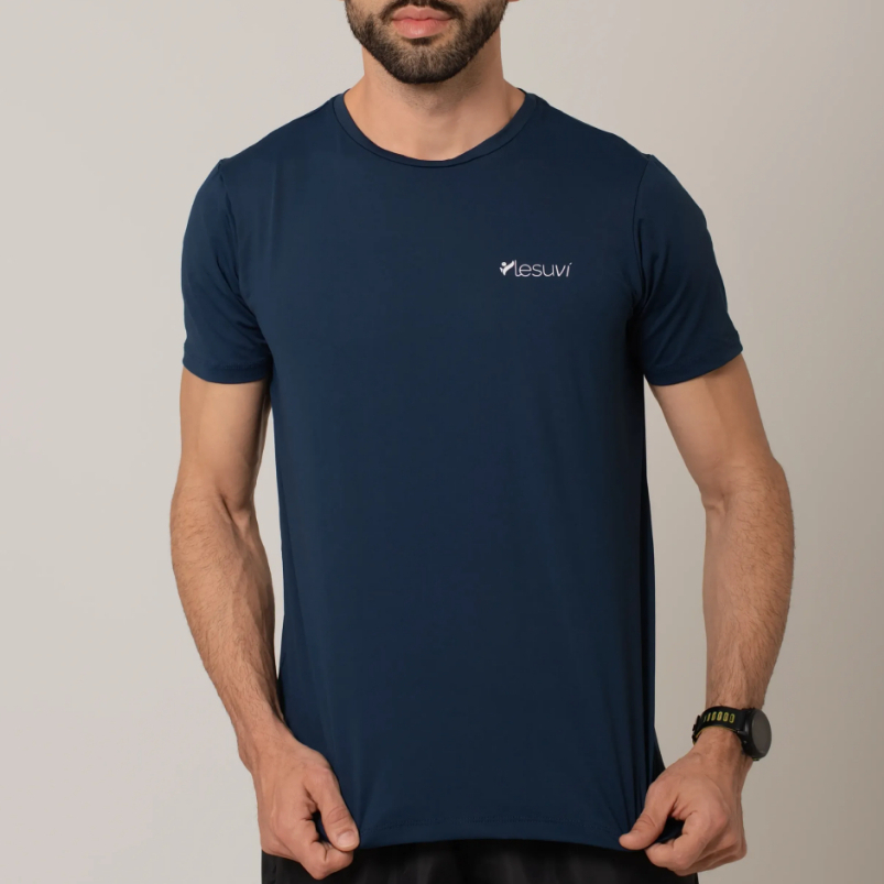 Camiseta Masculina Dry Fit em Poliéster Academia e Corrida Confortável Lesuví