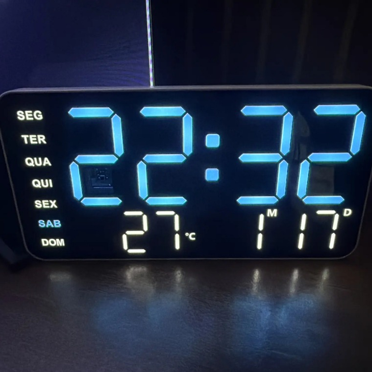 Relógio Digital de Mesa Com LED De Parede Despertador Calendário Alarme Data Temperatura Casa Academia KAPBOM — imagem 2 de 2