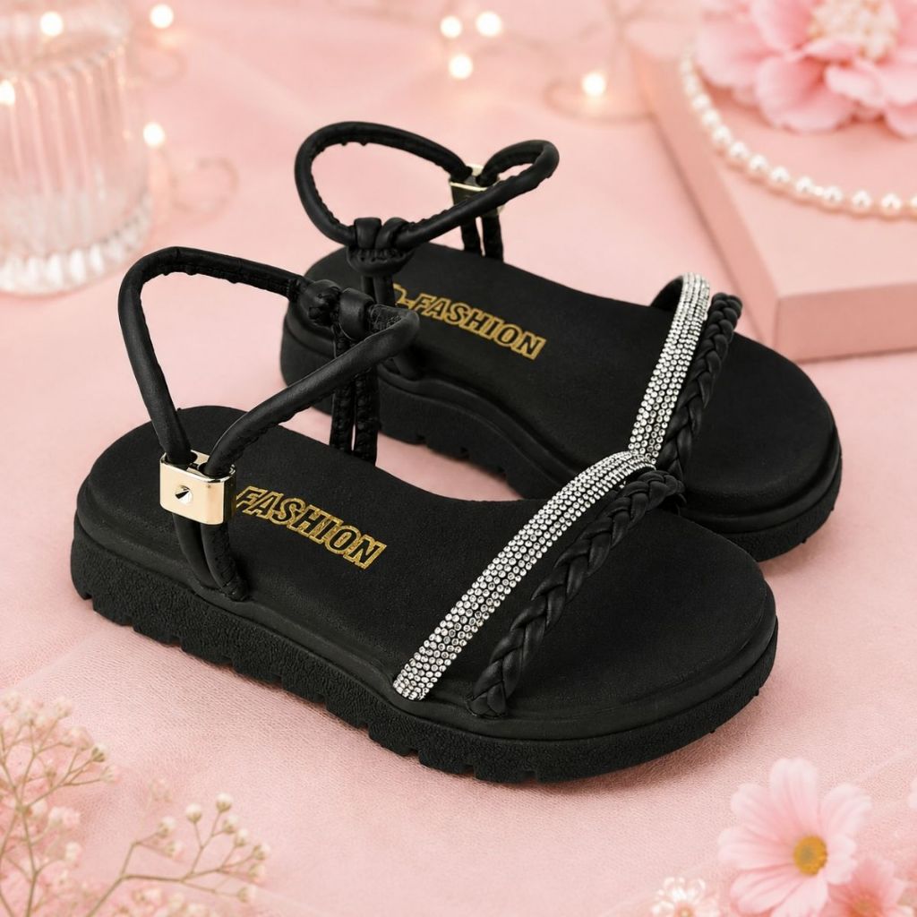 Sandália Infantil Menina Juvenil Strass Trança Sola Tratorada Casual Escolar Confortável DFashion