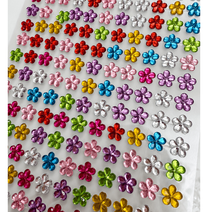 Kit cartela com 308 Adesivos Strass Autocolante | Flor C/ 5 Pétalas - Laços para Pet | Pedrinhas Colantes