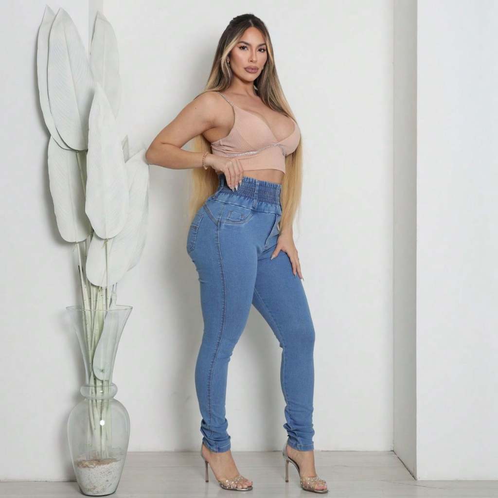Calça Jeans Feminina Elástico Levanta Bumbum Premium de Cos Largo Com Ziper Atrás Detalhado