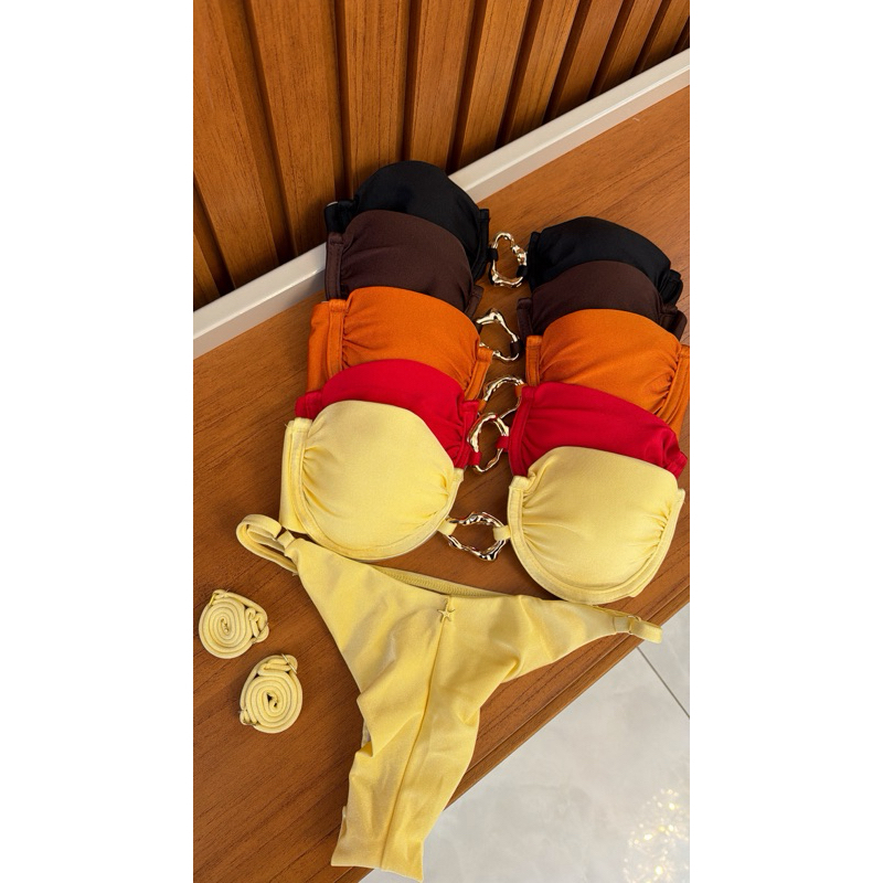 Biquíni luxo com fivela gota dourado meia taça plissado beach gloss