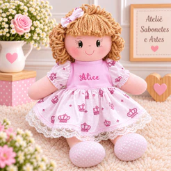 Boneca de Pano Personalizada – 30 cm, Rosto Pintado à Mão e Nome Bordado