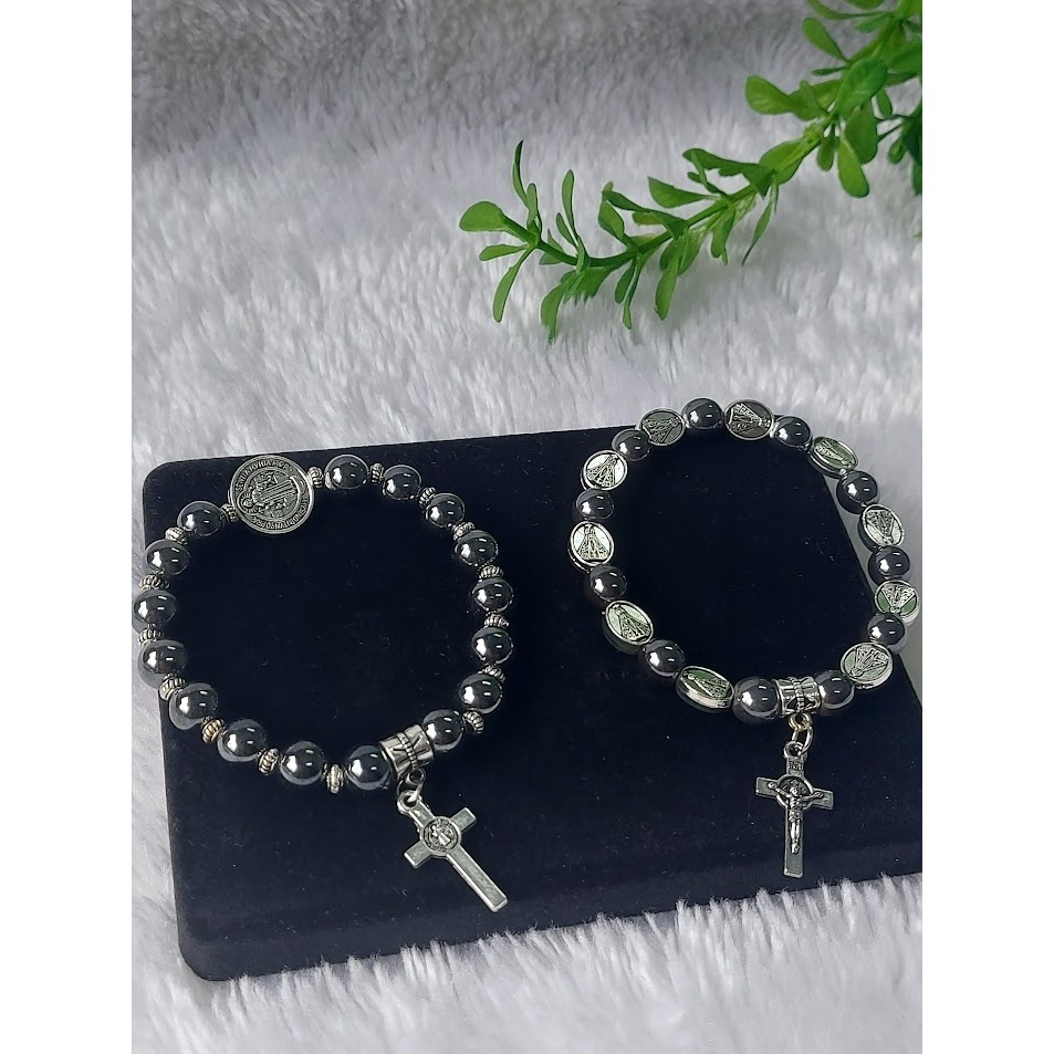 Pulseira Feminina Masculina Hematita São Bento e Nossa Senhora Aparecida