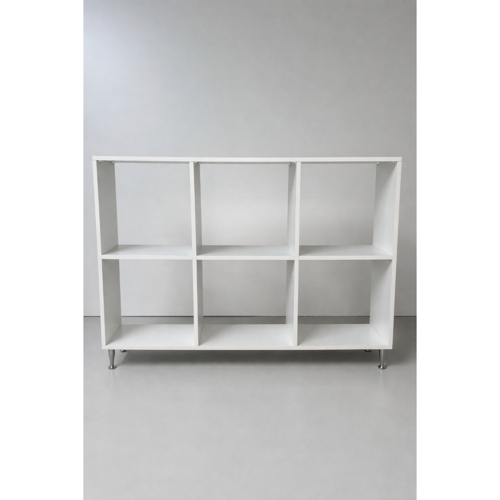 Nicho organizador estante de livros branco 100% Mdf com pezinho de ferro cromado multifuncional