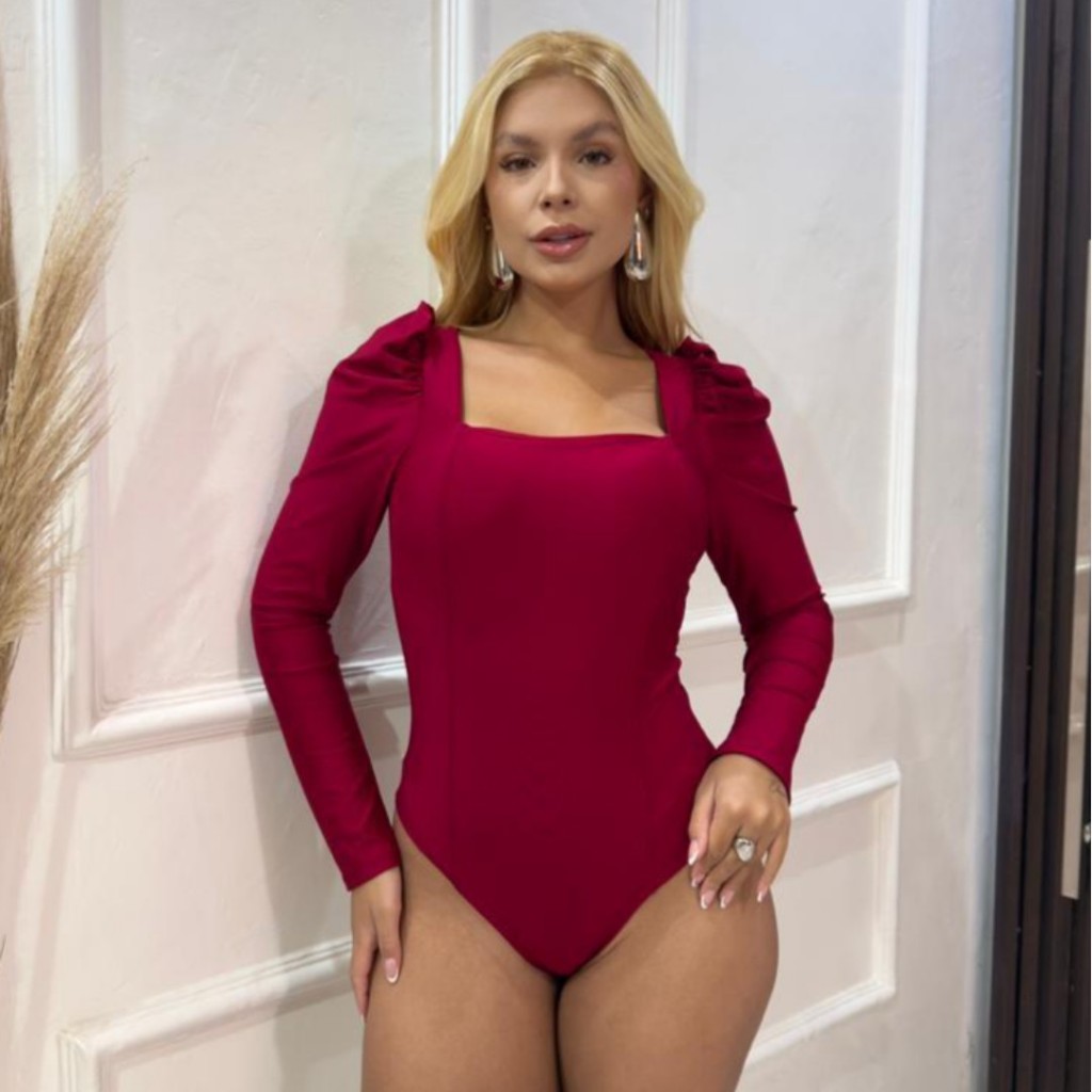Body Princesa Manga Longa Gola Cuadrado Manga Bufante com Bojo