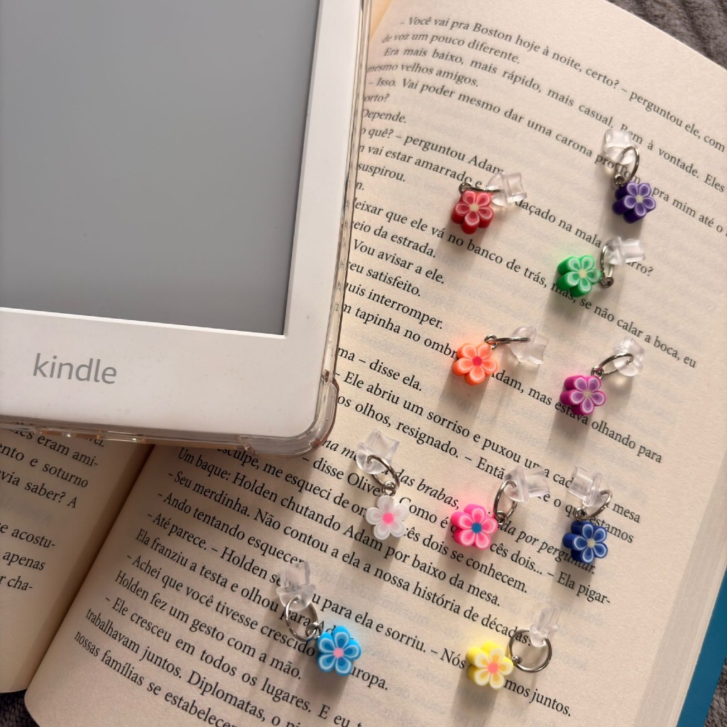 Charm Kindle Florzinha Pingente Anti Poeira