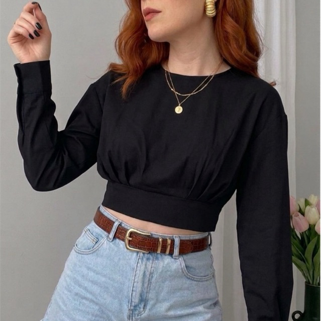 Blusa Cropped Usada Importada Feminina Casual Chic Elegante Moda Atual Estilosa Confortável Tendência Dia a Dia