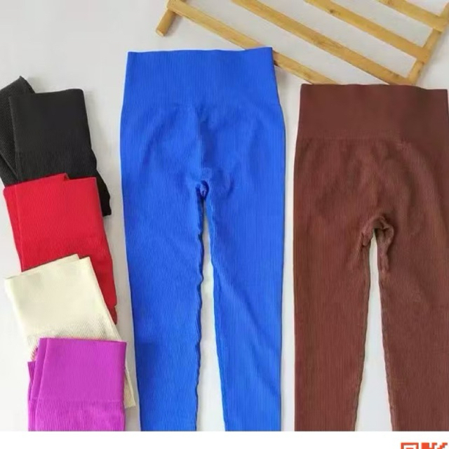 Calça Feminina Esportiva Canelada Poliamida Academia Elástica Importada