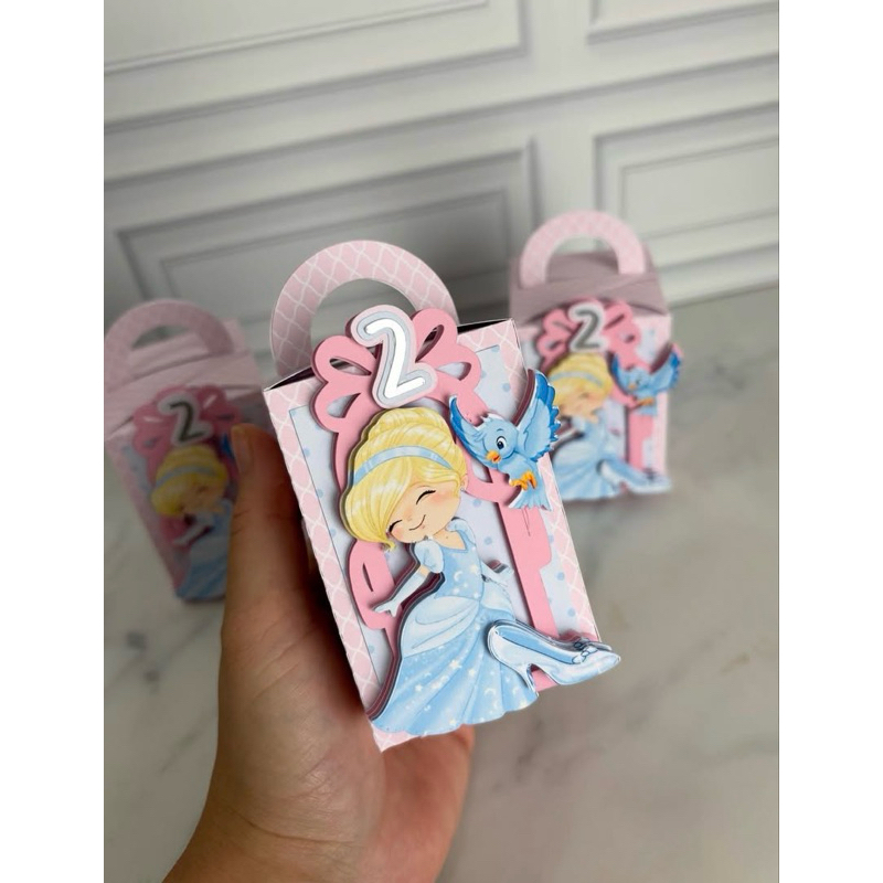 Kit Lembrancinhas Cinderela Baby Personalizado com Nome Idade e Laço Caixa Milk e Cenário Festa Princesa