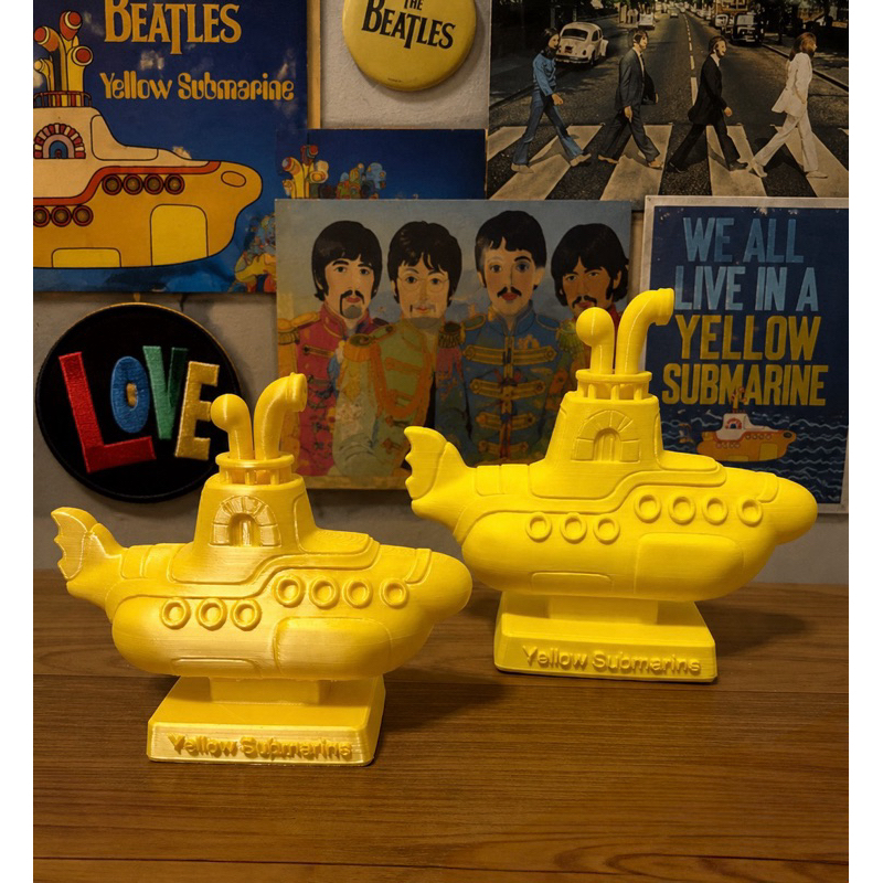 Réplica Miniatura Submarino Amarelo 10-13 cm | Álbum Yellow Submarine | Banda The Beatles Decoração