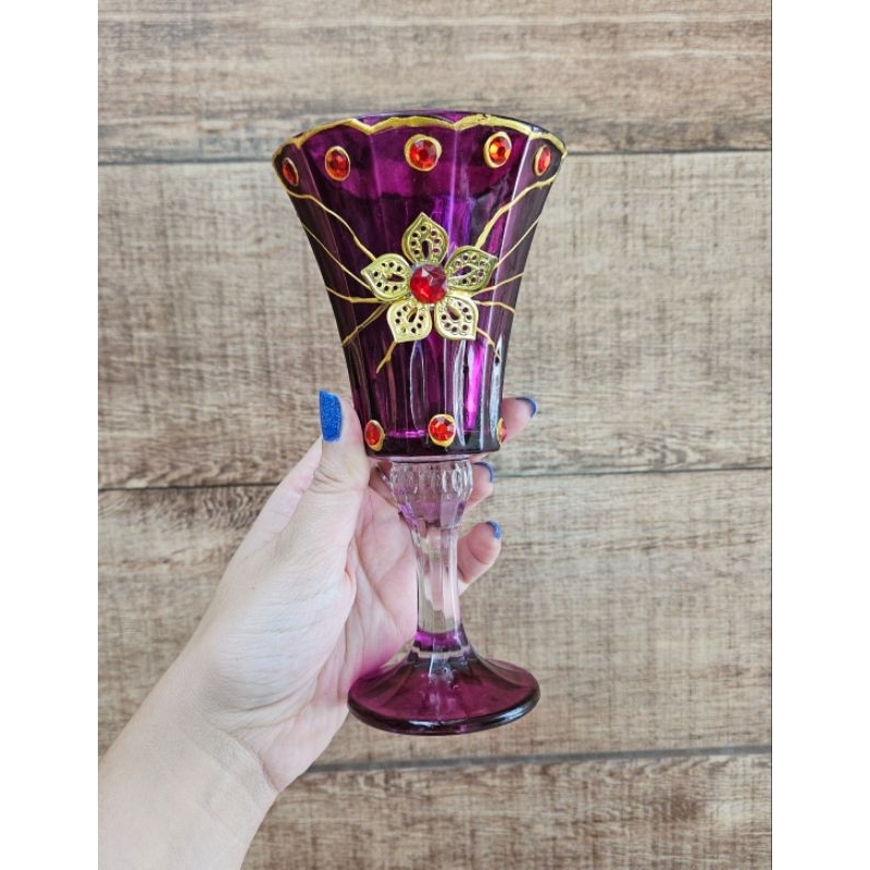 Taça pombagira cigana roxo magenta com vermelho e dourado Umbanda candomblé Quimbanda