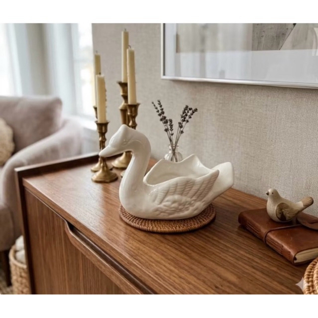 Vaso Cachepot Cisne Escultura em Cerâmica Decoração Plantas Flores Porta Objeto Opção Presente Chic. — imagem 2 de 2