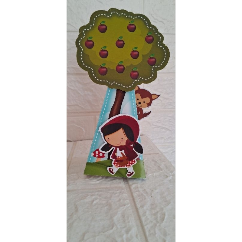 Kit 10 Caixas Pirâmide Personalizadas Chapeuzinho Vermelho | Lembrancinha Festa Infantil Aniversário