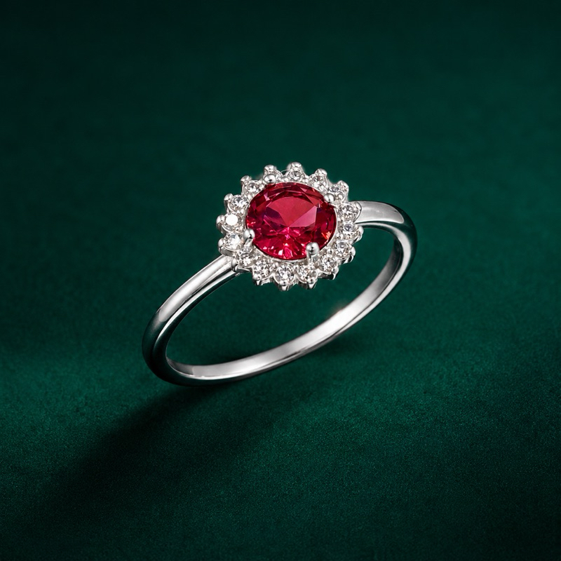 Anel Prata 925 Solitário Vermelho Brilho Intenso e Sofisticado