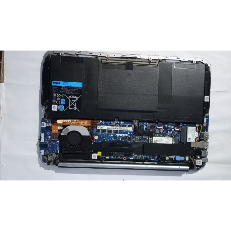 carcaça de notebook DELL MODELO  XPS, com defeito.