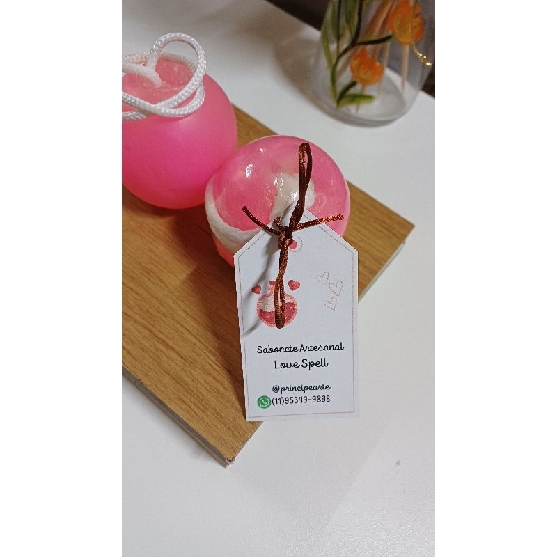 Sabonete com Bucha Esfoliante Massageadora Love Spell