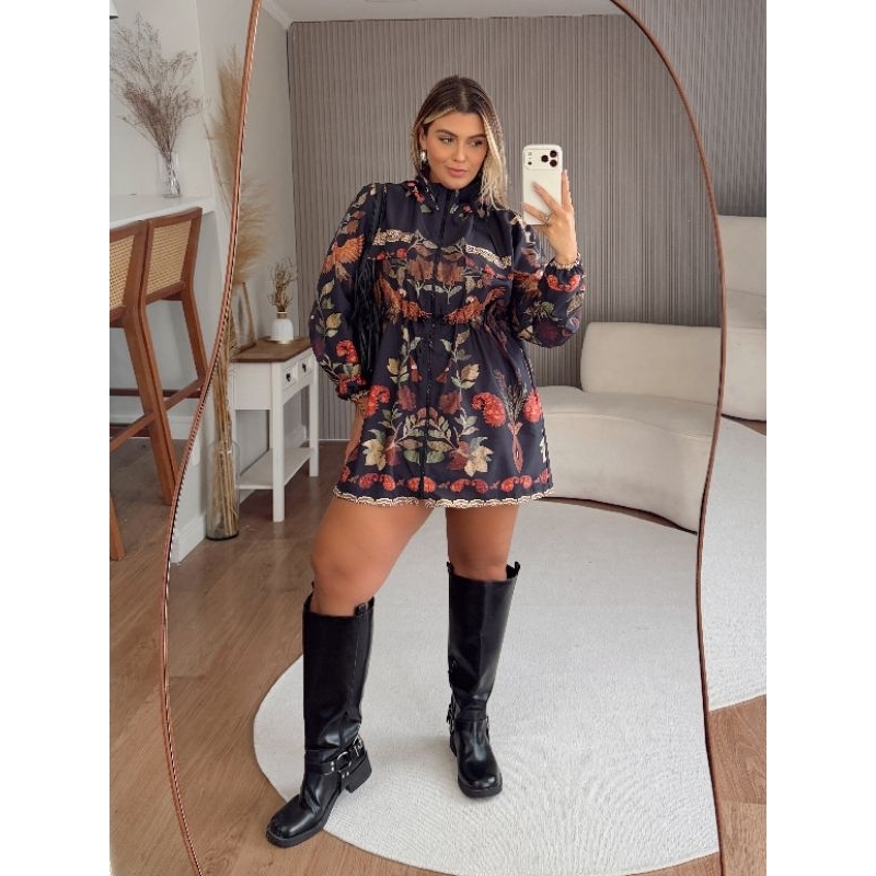 Parka plus size com touca elegante estilosa moderna estampa tropical outono