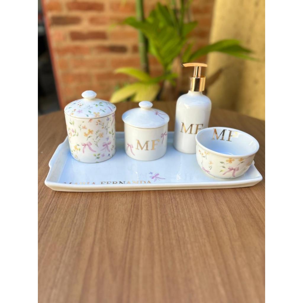 Kit Higiene Flores e Laços - Bebê Cuidado Maternidade