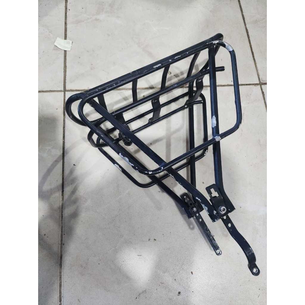 Bagageiro Caloi Easy Rider e-vibe eletrica em aluminio SEM AS ASTES produto DE BIKE DESMONTADA IMAGEM REAIS