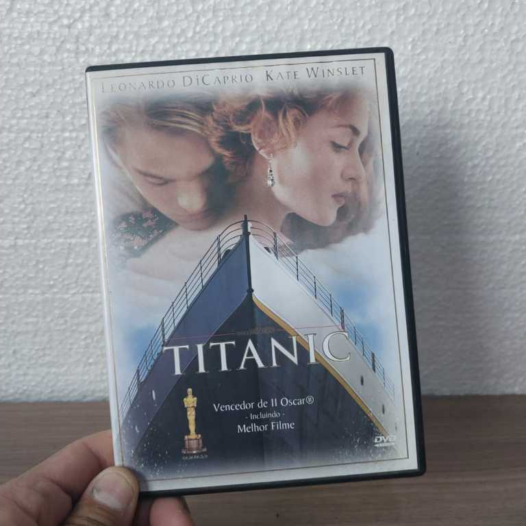 DVD: Titanic (1997) – Romance/Drama Paramount Pictures – Original