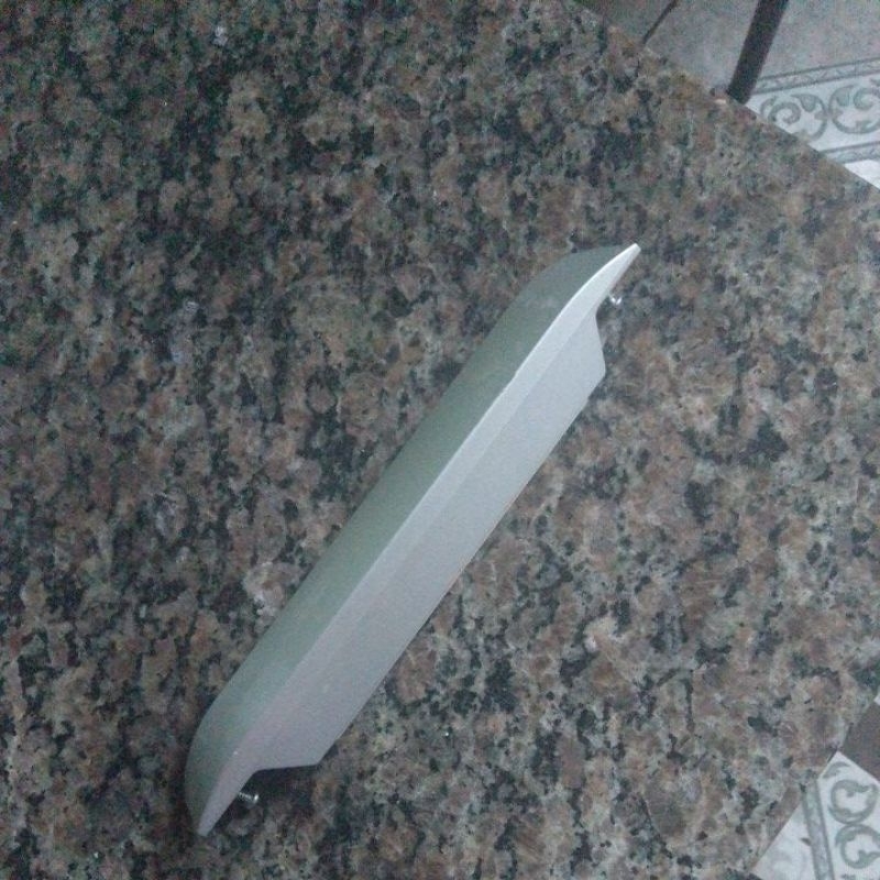 puxador da Porta do microondas Electrolux (MB41G) Usado