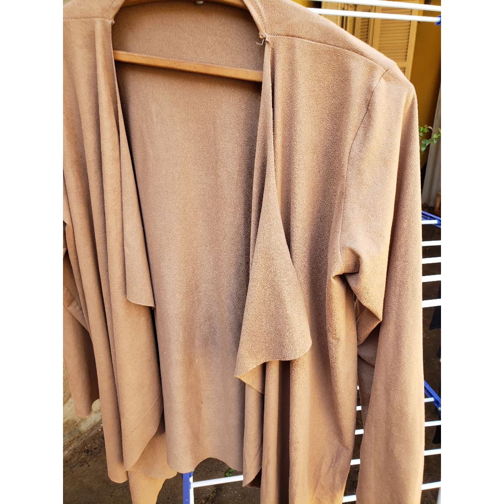 Cardigan Casaco Suede Feminino Caramelo Camurça Tamanho Único Blusa De Frio Meia Estação Sobretudo Curto Corta Vento