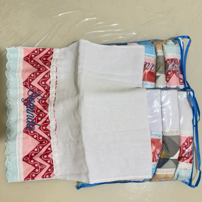Kit 14 Pano de Prato Semaninha Barrado em Tricoline Decorativo Bordado Inglês e Entrepano 100% Algodão Leve de Tear
