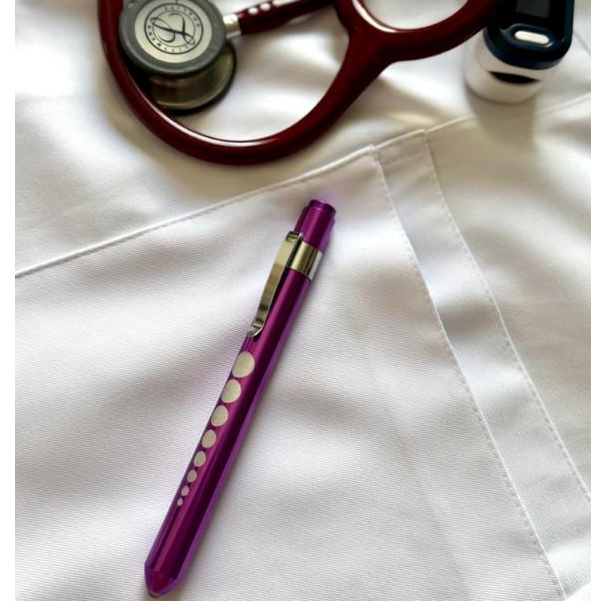 Lanterna Led Pronto Socorro Lumiere Med Para Exames Pupilares Caneta Hospitalar para Médicos e Enfermeiros e Estudantes