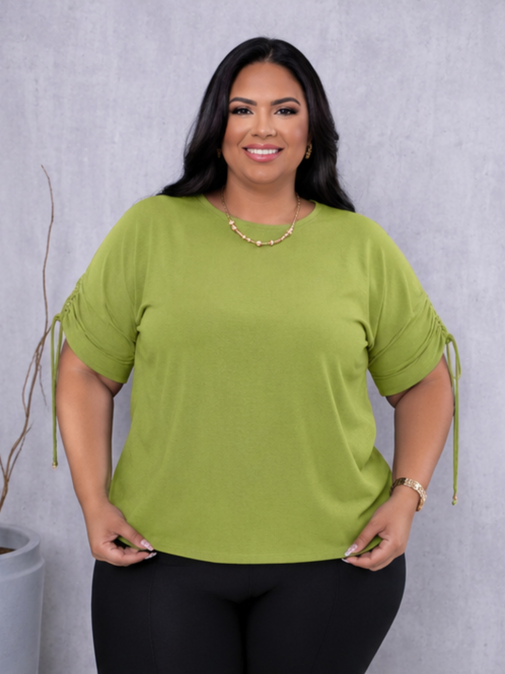 Blusa Feminina Social Plus Size Elegante Manga Curta Moderna Tecido Duna GG G1 G2 G3 Verão Trabalho