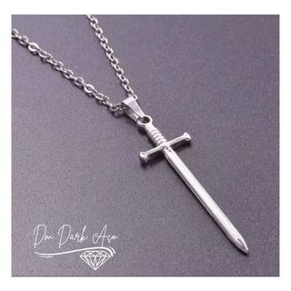Colar Espada Retrô Gótico Aço Inoxidável Gotic Style Dark