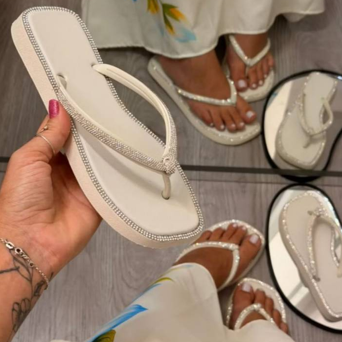Chinelo Feminino com Strass Luxo Confortável Antiderrapante Rasteirinha Elegante Casual Macio Dia a Dia Praia