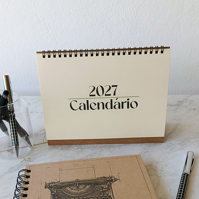 Calendário de mesa Black.