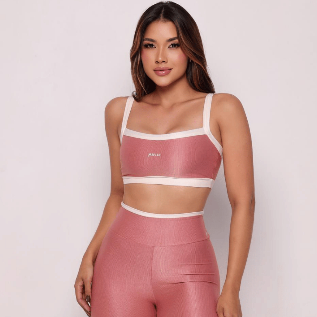 Conjunto Fitness de Academia Feminino Premium Top e Legging Micro Canelado em Poliamida Zero Transparência Não Marca