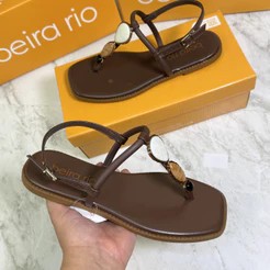 Sandália Feminina Beira Rio Rasteira Pedrarias Fivela Moda Verão Confortável Regulável