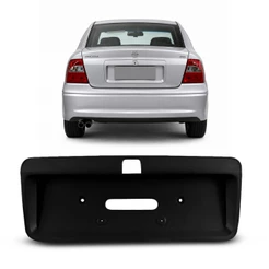 Moldura Placa Traseira Vectra 2000 a 2005 Preta Porta Malas