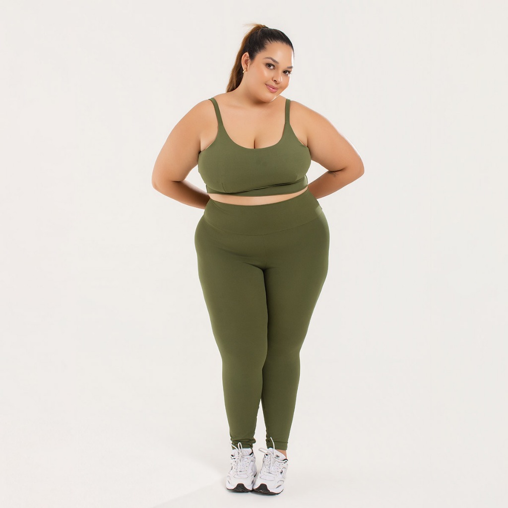 Conjunto Fitness Plus Size Feminino Poliamida Legging e Top Blackout