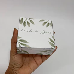Caixa 4 doces Personalizada - Casamento, Aniversários 8,5x8,5x3,5cm bem casados, pão de mel, brownie