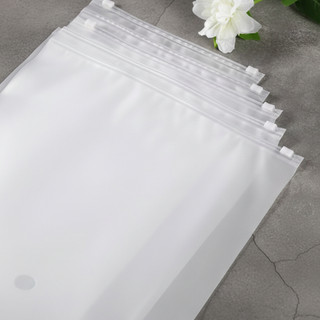 Saco Embalagem Premium: Kit 50 Sacos Fosco para Valorizar suas Roupas e Acessórios